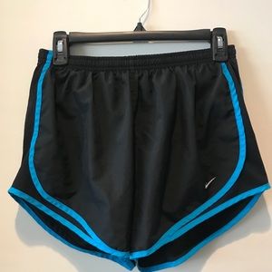 Nike Dri-Fit 3.5” Tempo Shorts